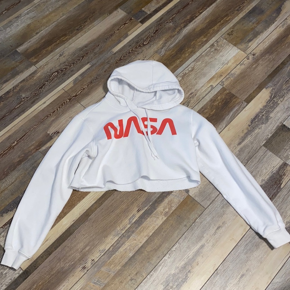 Cropped Nasa Hoodie